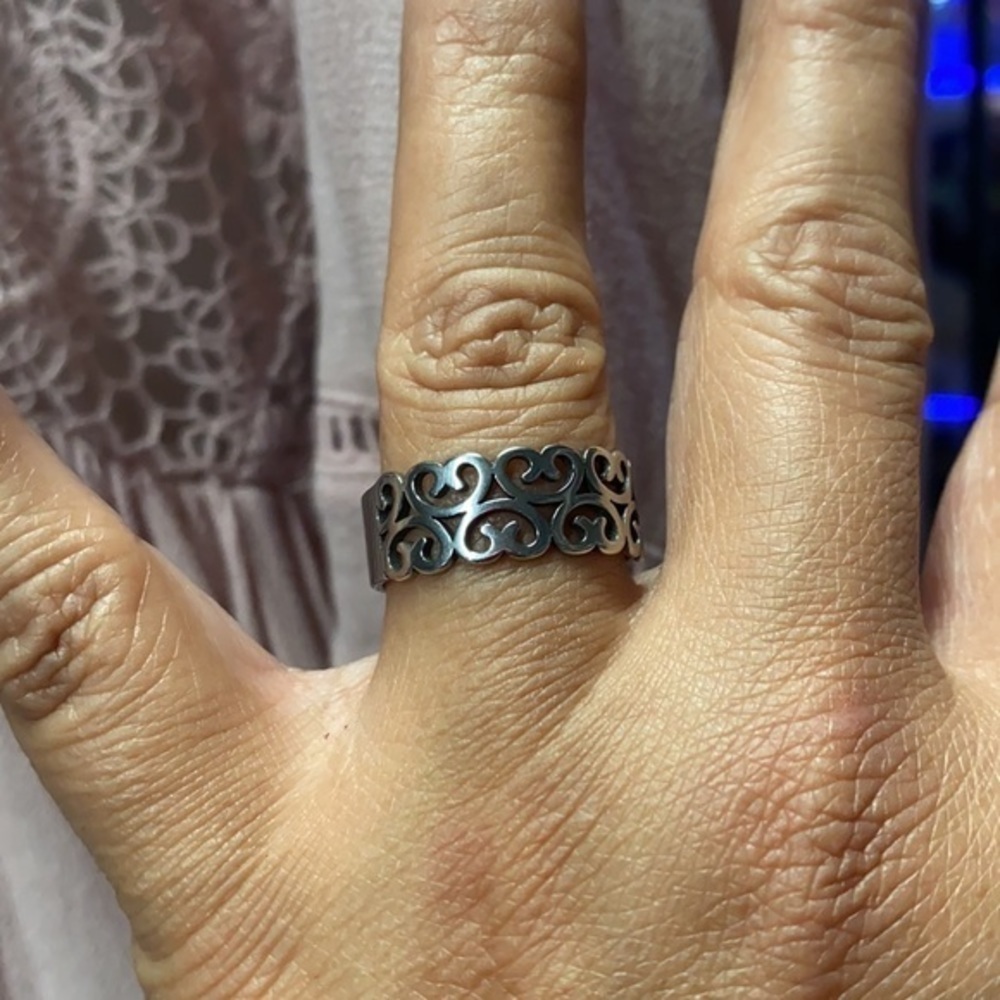 Silver Ring - Picture 6 of 6